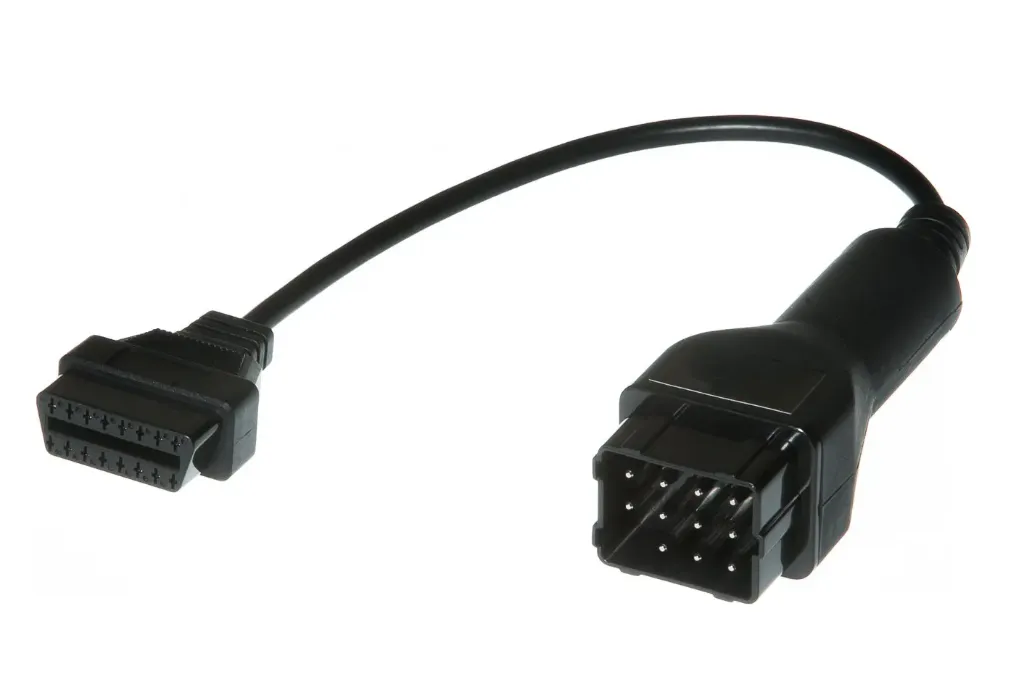 [144300K214] Câble adaptateur Renault Trucks OBDII vers 12 pin 144300K214