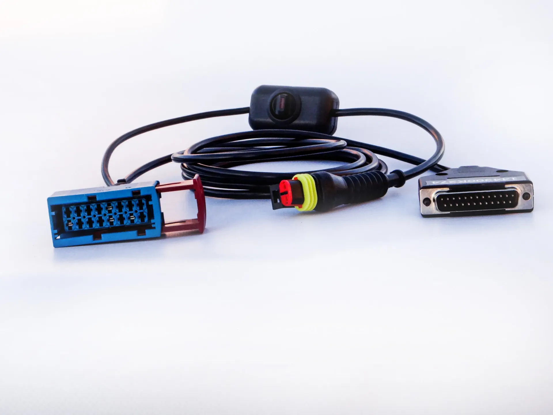 Câble Mercedes Trucks TEMIC Bench (câble 144300KPWR requis) 144300K274