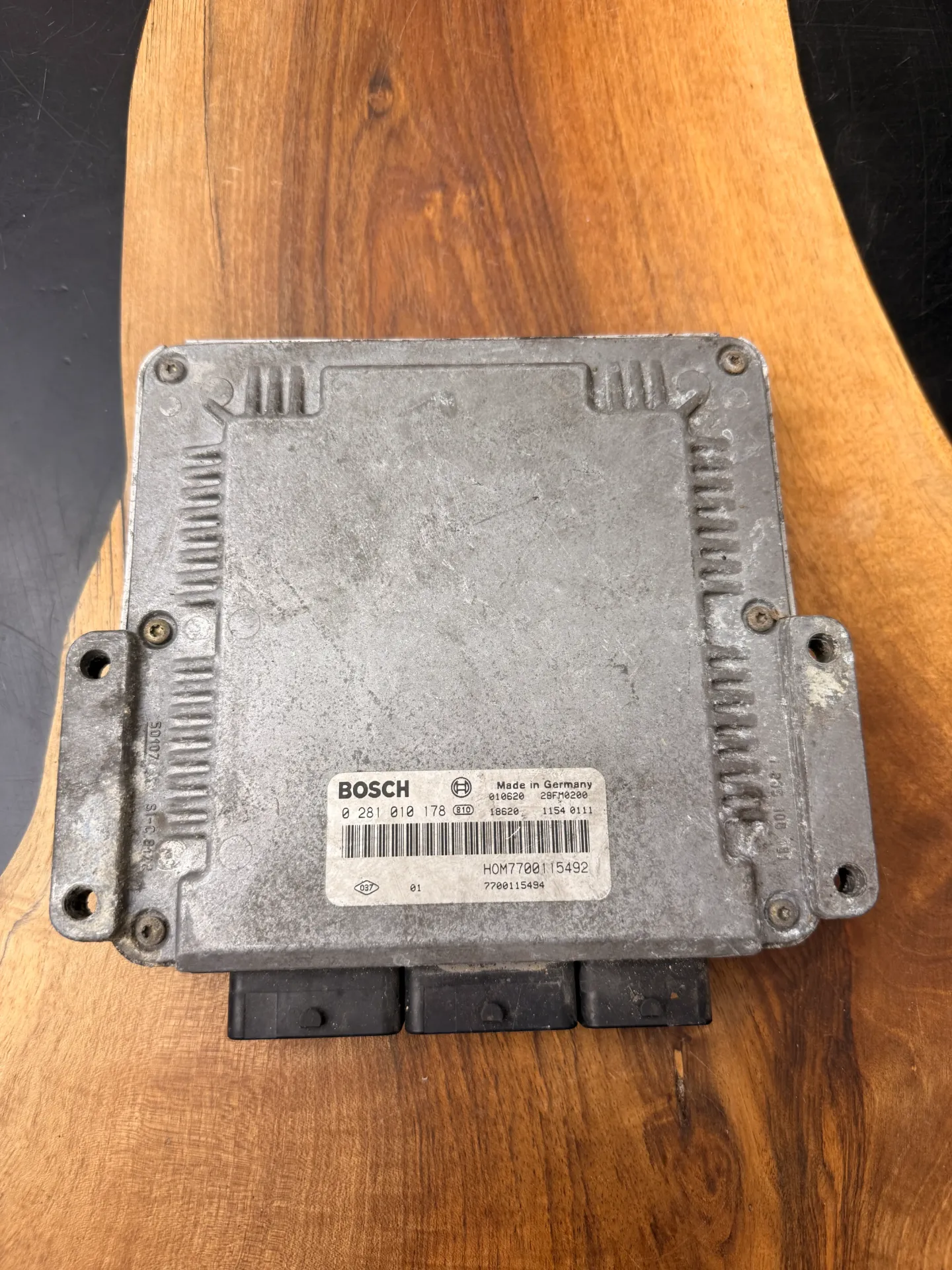 Calculateur Moteur | EDC15C3-4.2 | 0281010178 | HOM7700115492